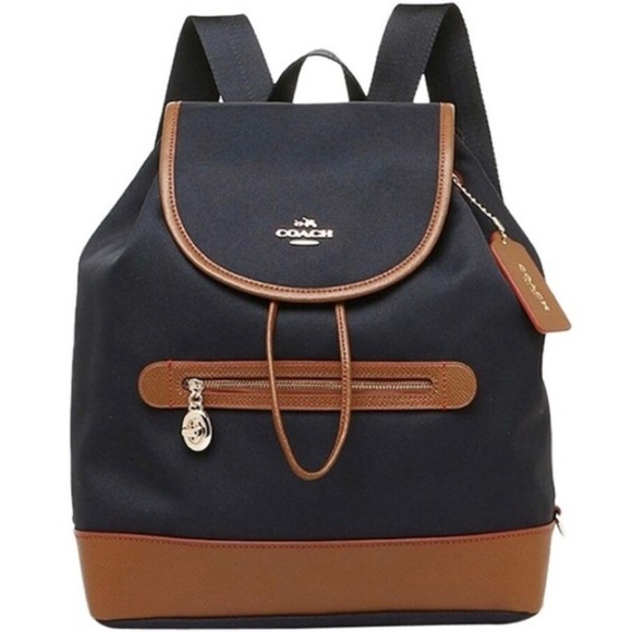 ✖️SOLD✖️Coach Backpack Sawyer Navy with Saddle - Picture 2 of 6